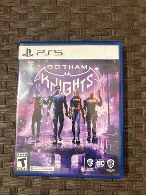 Gotham Knights (PS5) - Blue Case